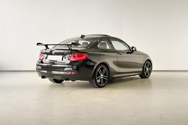 BMW 2-SERIE Coupé M240i xDrive High Executive Aut.