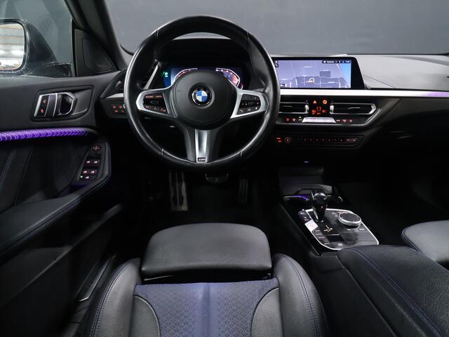 BMW 2-SERIE Gran Coupé 218i M-Sport [SCHUIFKANTELDAK, APPLE CARPLAY, ANDROID, CAMERA, PDC V+A, VOL LEDER, CRUISE, CLIMATE, NIEUWSTAAT]