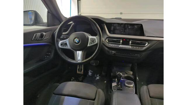 BMW 2-SERIE Gran Coupé 218i Aut. M-Sport | Carplay | Camera | Sport Stoelen |