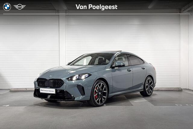 BMW 2-SERIE Gran Coupé 220 | M-Sport Pro | Premium Pack | Driving Assistant | Panoramadak | Comfort Access