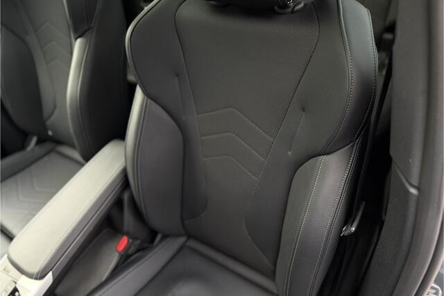 BMW 2-SERIE Act.Tourer 230xe 326 PK M-Sport | Panodak | Head-up | Memory | Harman Kardon | Comfort Acces