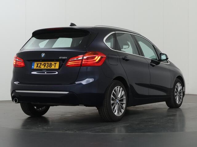 BMW 2-SERIE Active Tourer 218i Executive Edition | Sportstoelen | Cruise control | Climate Control | Elek. Achterklep | Parkeersensoren | Keyless start | Head-up Display |