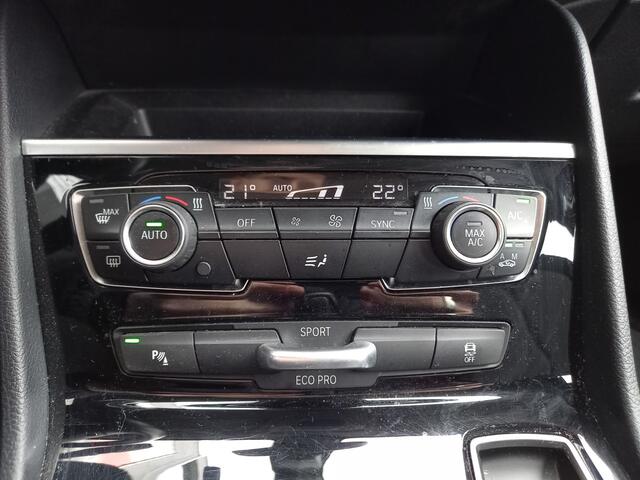 BMW 2-SERIE Active Tourer 218i High Executive - LED - PDC VOOR/ACHTER - TREKHAAK - CLIMATE - ELEK KLEP - CRUISE