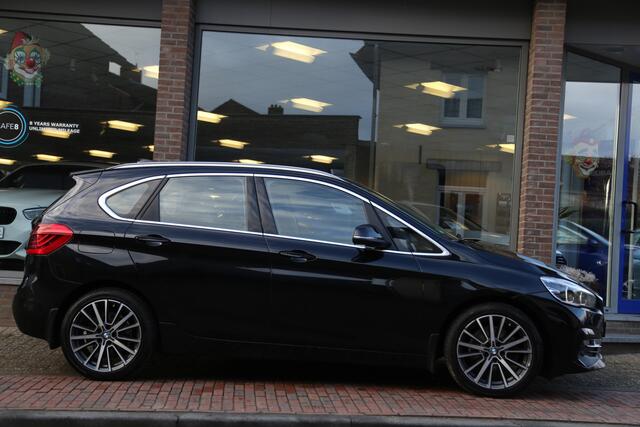 BMW 2-SERIE Active Tourer 218i High Executive Edition Leer LED Navi HuD