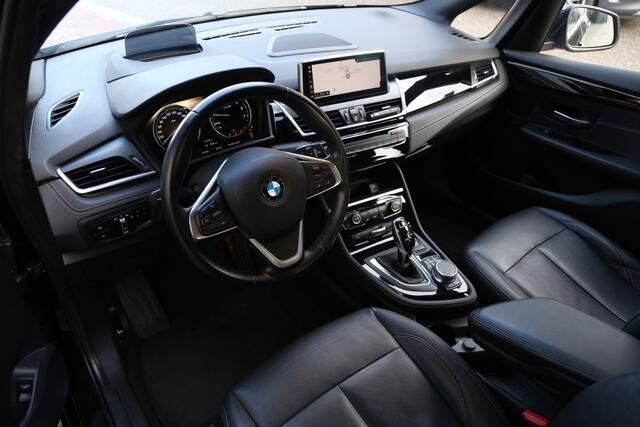 BMW 2-SERIE Active Tourer 218i High Executive Edition Leer LED Navi HuD