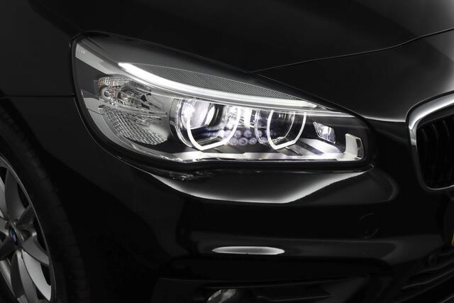 BMW 2-SERIE Active Tourer 218i Corporate Executive | NAP | Automaat | Navi | Stoelverwarming