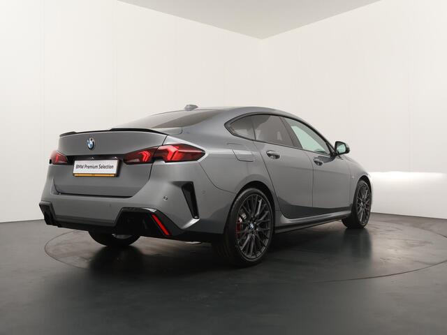 BMW 2-SERIE Gran Coupé 223 xDrive | M-Sport | Comfort Access | Harman Kardon | Adaptive Cruise | Stoelverwarming | Ekris Selection