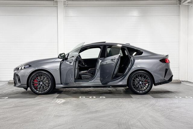 BMW 2-SERIE Gran Coupé 220 | M-Sport Pro | Innovation Pack | Driving Assistant Plus | Harman/Kardon | Panoramadak | Comfort Access