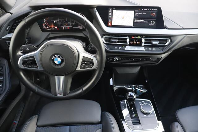 BMW 2-SERIE Gran Coupé 218i M-Sport Introduction Ed. NL-Auto!! Panoramadak I Apple Car-Play