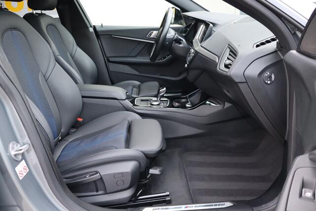 BMW 2-SERIE Gran Coupé 218i Business Edition M-Sport NL-Auto!! 19'' LM I Nav I Apple Car-Play