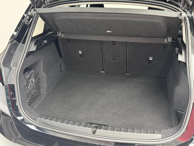 BMW 2-SERIE Active Tourer 225e xDrive | Navigatie | Camera | Harman / Kardon | BMW LED |