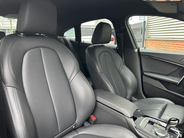 BMW 2-SERIE Gran Coupé 218i M-Sport | High Executive | Leder | Apple carplay / Android auto | HIFI Audio | Stoel Verw | Camera |