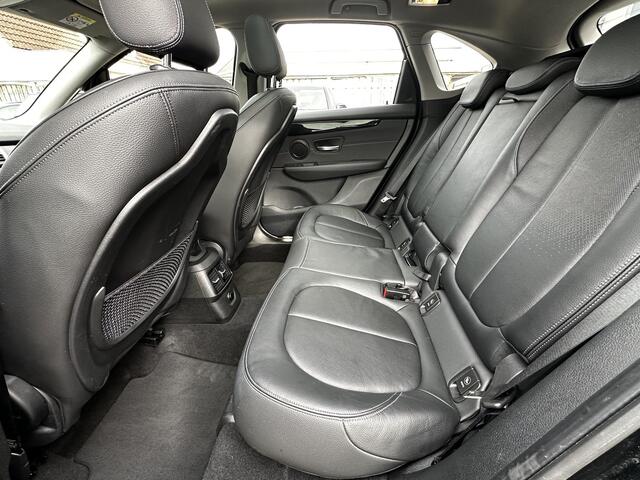 BMW 2-SERIE Active Tourer 218i High Executive Pano|HUD|LederSport
