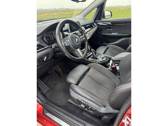 BMW 2-SERIE Active Tourer 218i Executive AUTOMAAT | Clima | Navi | Pano | S/S | Trekhaak | Led | Adaptive Cruisecontrol |
