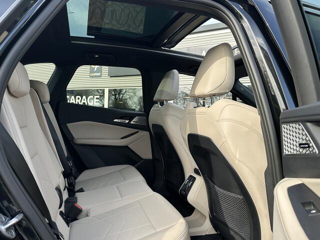 BMW 2-SERIE Active Tourer 225e xDrive | M-Sport | Panodak | H&K | Massage