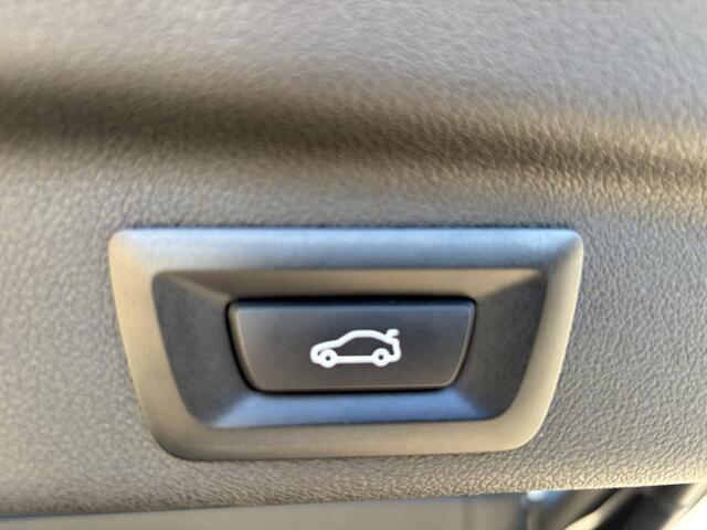 BMW 2-SERIE Active Tourer 223i 204PK Automaat Trekhaak / Panoramadak / Leder