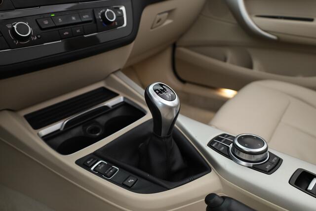 BMW 2-SERIE 220 D cabrio | Leder | Stoelverw. | Navi | LED | PDC | Cruise