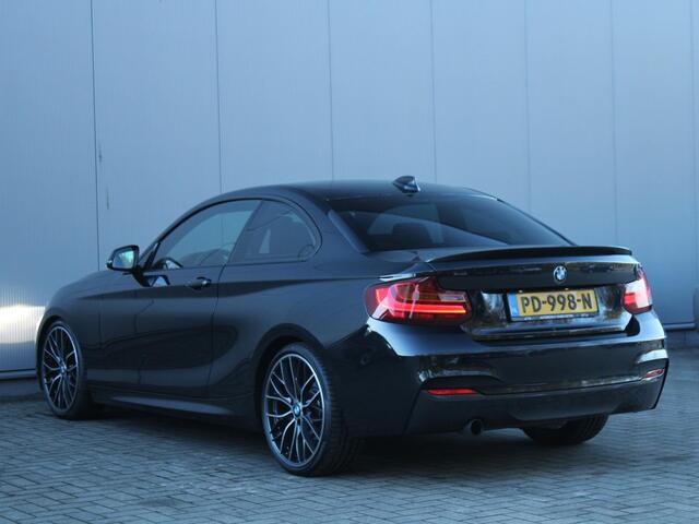 BMW 2-SERIE Coupé 218i Centennial Executive M-Sport | NAP | Schuif-/kanteldak | Stoelverwarming | Lichtmetalen velgen | Climate Control | Etc..