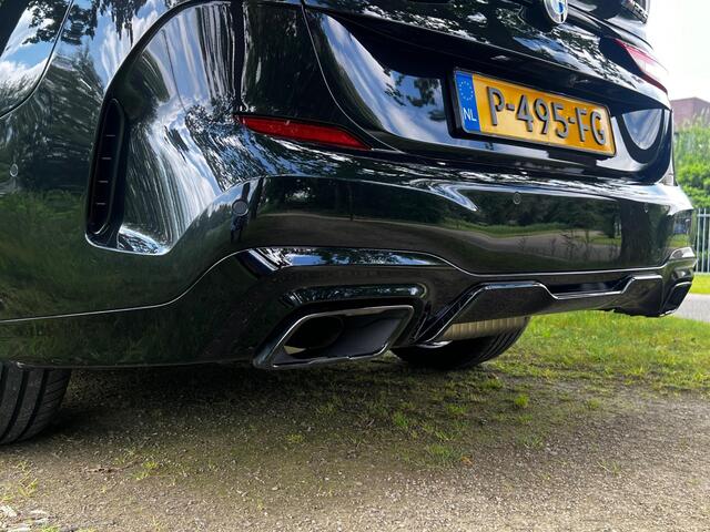 BMW 2-SERIE Gran Coupé Gran Coupé M235i xDrive High Executive | HUD | Harman/Kardon | Alcantara | Info Bas: 0492-588982 Info Bas: 0492-588982