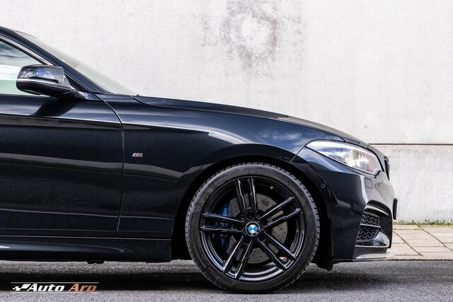 BMW 2-SERIE Coupé M240i High Executive