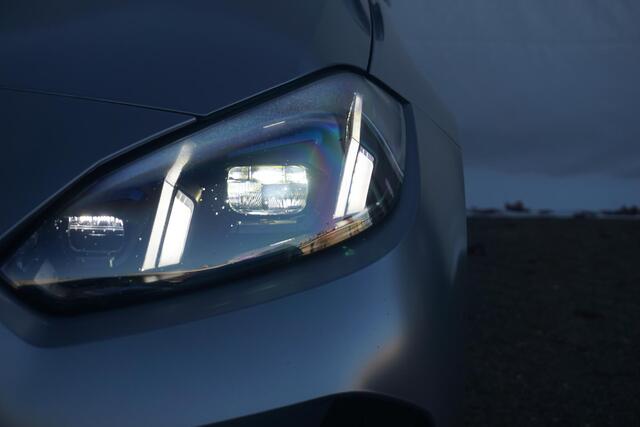 BMW 2-SERIE Gran Coupé M235 xDrive M Sport Pro / Trekhaak / Panoramadak / Driving Assistant Professional / Head-up / Rondomzicht Camera's / M sportstoelen / Elektrische Stoelen + Memory