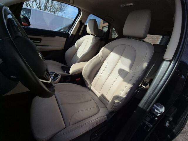 BMW 2-SERIE Active Tourer 218i Corporate High Executive AUTOMAAT. IN ABSOLUTE NIEUW STAAT