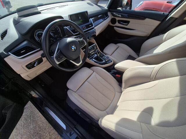 BMW 2-SERIE Active Tourer 218i Corporate High Executive AUTOMAAT. IN ABSOLUTE NIEUW STAAT