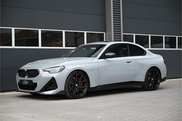 BMW 2-SERIE Coupé 220i M-PERFORMANCE / SCHUIFDAK / M-SEATS / CARBON / MEMORY / CAMERA / 20" / UNIEK