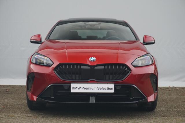 BMW 2-SERIE Gran Coupé 220 M Sportpakket Pro 19'' / Panoramadak / Comfort Access / Driving Assistant | Ekris Selection