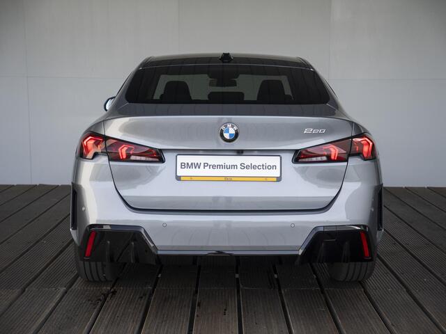 BMW 2-SERIE Gran Coupé 220 | M-Sportpakket | Premium Pack | Verwarmd Stuurwiel | Comfort Access | Harman-Kardon | 18'' | Ekris Selection
