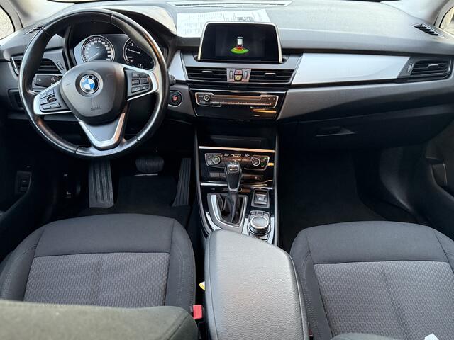 BMW 2-SERIE Active Tourer 225xe iPerformance Executive Trekhaak ? Clima ? Navigatie ?