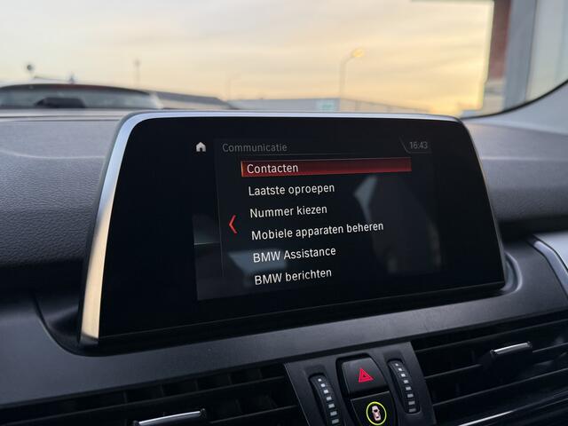 BMW 2-SERIE Active Tourer 225xe iPerformance Executive Trekhaak ? Clima ? Navigatie ?