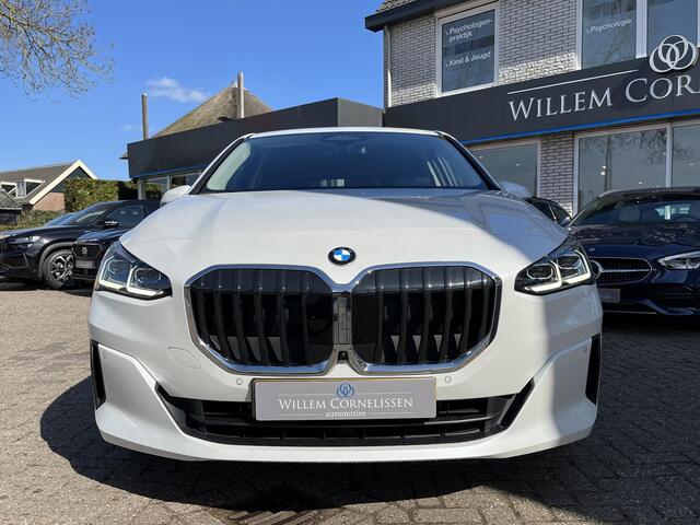 BMW 2-SERIE Active Tourer 218i aut. Head Up 360 Camera LED Apple Carplay