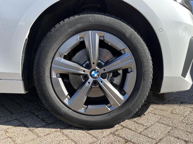 BMW 2-SERIE Active Tourer 218i aut. Head Up 360 Camera LED Apple Carplay