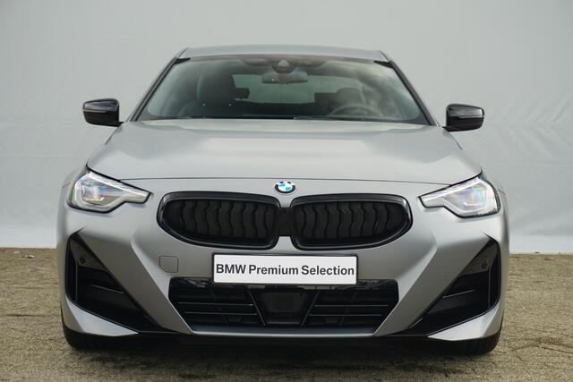 BMW 2-SERIE Coupé 218i Individual Frozen Pure Grey | M Sportpakket | Stuur- en stoelverwarming | Harman Kardon | Innovation Pack | Comfort Pack | Lentevoordeel
