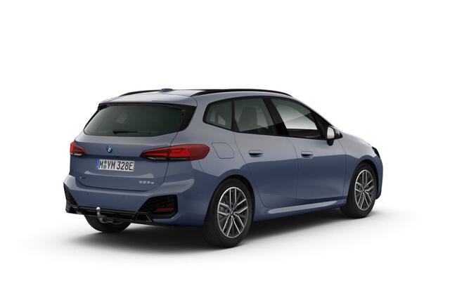 BMW 2-SERIE Active Tourer 225e xDrive | M Sportpakket | Travel Pack | Trekhaak