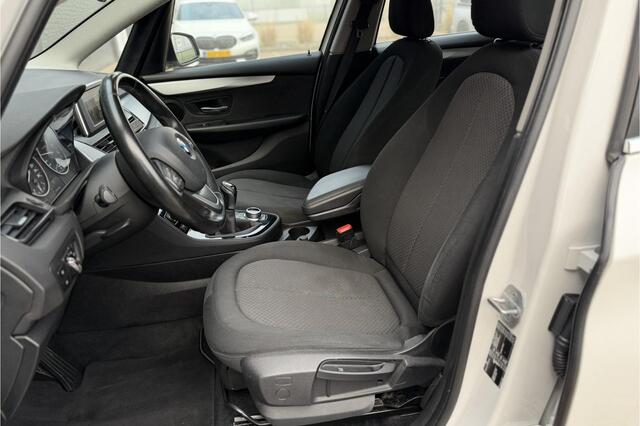 BMW 2-SERIE Active Tourer 216i | BTW | PDC A | Cruise Control | LED