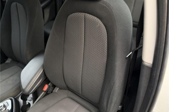 BMW 2-SERIE Active Tourer 216i | BTW | PDC A | Cruise Control | LED