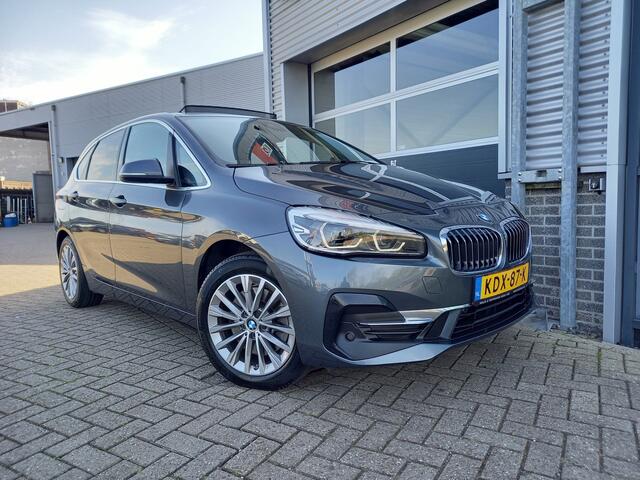 BMW 2-SERIE Active Tourer 225xe iPerformance High Executive PANO - HEAD UP - LEER + VERWARM - KEYLESS -