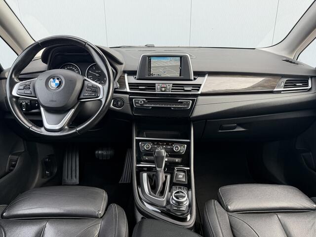 BMW 2-SERIE Active Tourer 216d Corporate Lease Executive Automaat/Trekhaak/Leer.