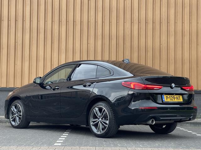 BMW 2-SERIE Gran Coupé 218i Business Edition Plus | BTW | Apple Carplay | DAB+ | Leder | Navigatie | Parkeersensoren | Stoelverwarming |
