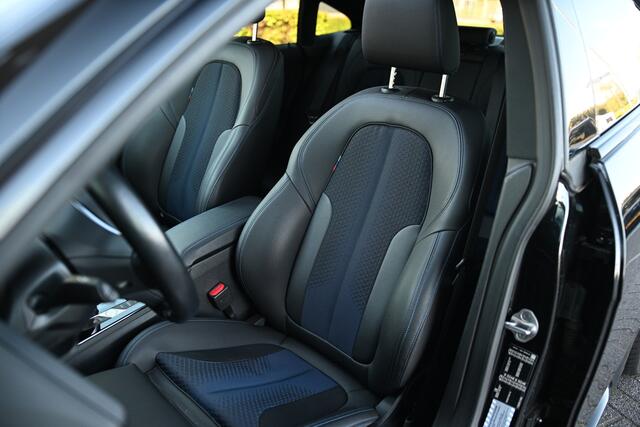 BMW 2-SERIE Gran Coupé 218i M Sport Automaat / Panoramadak / Sportstoelen / Comfort Access / Achteruitrijcamera / Active Cruise Control / Harman Kardon
