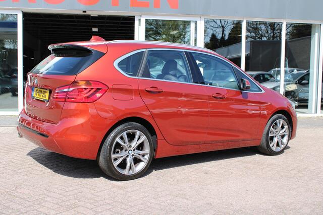 BMW 2-SERIE Active Tourer 218i Executive Edition//Head up//Sportstoelen//Led!!