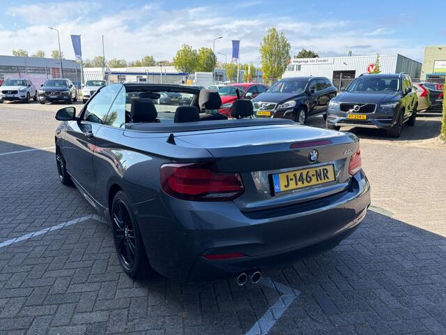 BMW 2-SERIE 220I High Executive M-sport I Alcantara I Navi