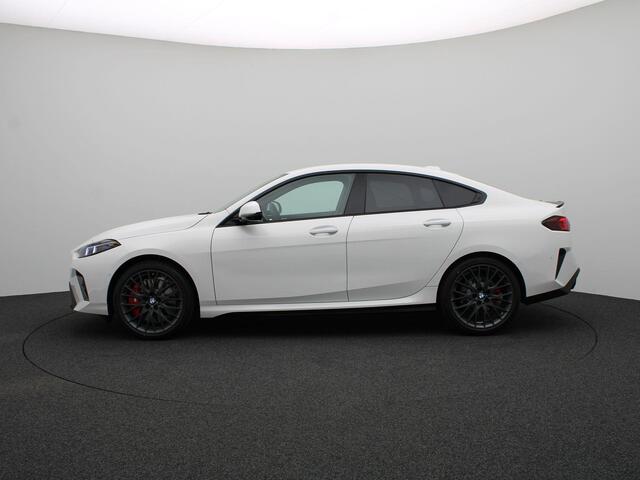 BMW 2-SERIE Gran Coupé 220 High Executive M Sportpakket Pro | Innovation Pack | Harman Kardon