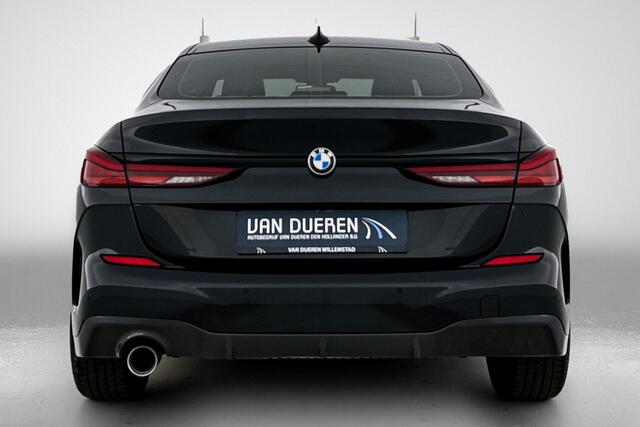 BMW 2-SERIE Gran Coupé 218i Executive Edition M-Sport, Leder, CarPlay, Stoelverwarming
