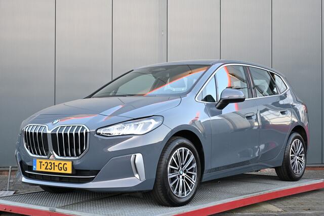 BMW 2-SERIE Active Tourer 218i leer