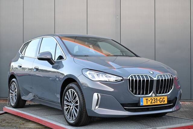 BMW 2-SERIE Active Tourer 218i leer