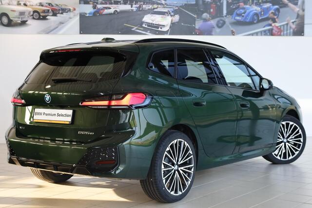 BMW 2-SERIE Active Tourer 225e xDrive M Sport Pro | Panoramadak | Head-Up Display | Harman/Kardon | Driving Ass. Plus