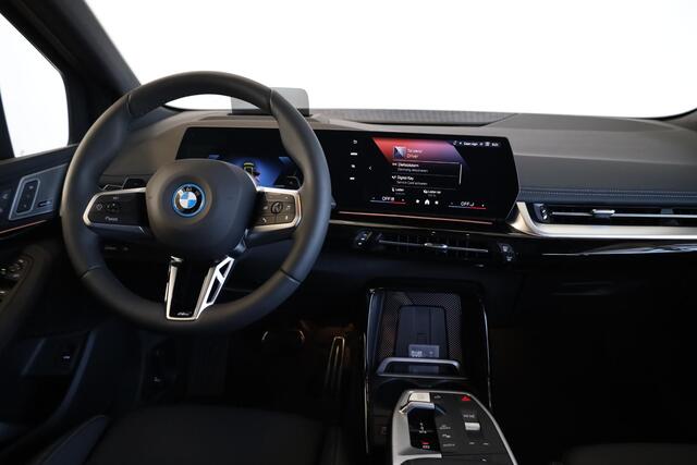 BMW 2-SERIE Active Tourer 225e xDrive M Sport Pro | Panoramadak | Head-Up Display | Harman/Kardon | Driving Ass. Plus